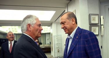 Средба на Тилерсон и Ердоган во Турција