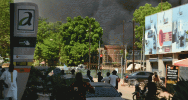 Официјално потврдено: 8 мртви при напад на Амбасадата на Франција во Буркина Фасо