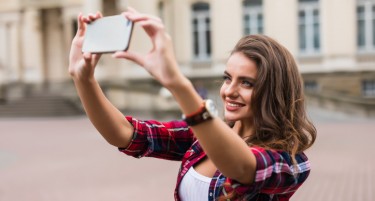 Koлку пријатели треба да имате на социјалните мрежи за да заработувате?