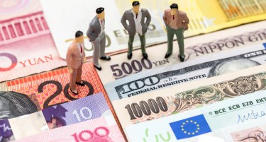 Дали почнува нова валутна војна?