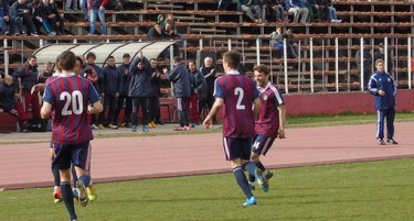 Со колку пари се тера година во македонската прва фудбалска лига?