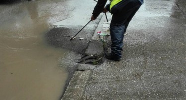 „Водовод и канализација“: На територија на градот Скопје нема непроодни коловози или поплавени улици