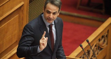 Грчките политичари ќе може да продолжат да не нарекуваат „Скопјани“