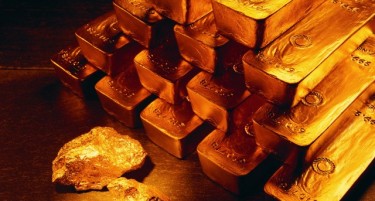 Емиратите ја спасуваат Венецуела со купување на 15 тони злато