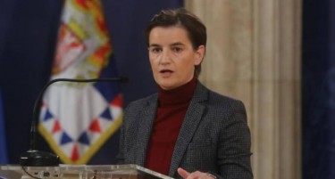 Непристојни коментари и навреди по раѓањето на синот на српската премиерка