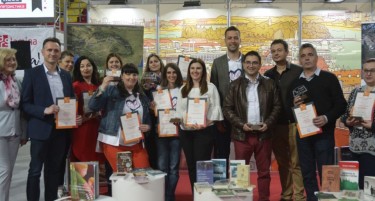 Македонската асоцијација на издавачи по третпат ги награди најдобрите меѓу двата саема на книгата