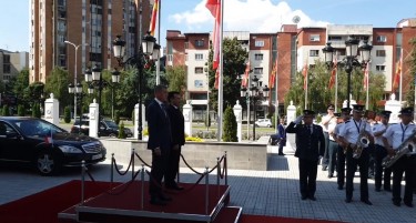 Бабиш пристигна во Скопје