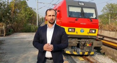 Директорот на Македонски железници Транспорт во Кина по трите локомотиви
