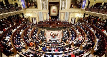 Шпанскиот премиер побара од Парламентот да ја забрза ратификацијата за прием на Македонија во НАТО