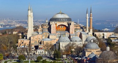 Новиот поглавар на ИВЗ, Шаќир Фетаху, го поздрави рестартирањето на Аја Софија како џамија