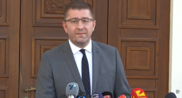 Мицкоски: Не поднесувам оставка, оваа Влада ќе падне на граѓански протести