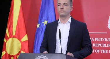 Дамјан Манчевски се повлекува од политиката