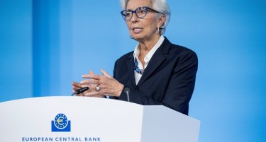 ЛАГАРД: ЕЦБ ЌЕ ПРОДОЛЖИ ДА ГИ ЗГОЛЕМУВА КАМАТИТЕ, иако тоа ќе го ослаби растот