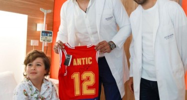 Антиќ и Стојановски во „Аџибадем Систина“: Болницата останува партнер на македонските кошаркари