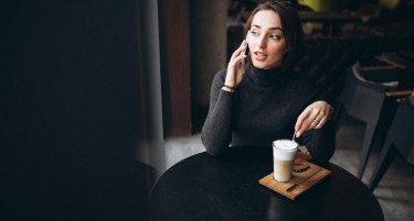 Потрошувачки кредит на вашата сметка, додека уживате во топло кафе