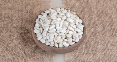 Саделе, наводнувале, но пак ќе купуваат храна оти родот е слаб и неквалитетен