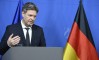 ДОАЃА ЕКОНОМСКА БУРА ОД ЧЕТИРИ МЕЃУСЕБНО ПОВРЗАНИ КРИЗИ: Германскиот министер за економија, Хабек порача од Давос
